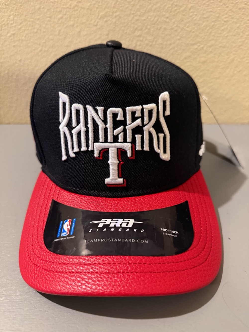 NWT Texas Rangers Pro Standard A-Frame Strapback Hat Black/Red Leather Brim